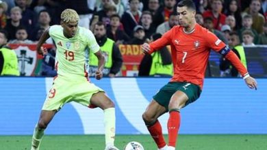 لماذا "تجاهل" لامين جمال رونالدو أثناء المصافحة بعد نهائي دوري الأمم؟