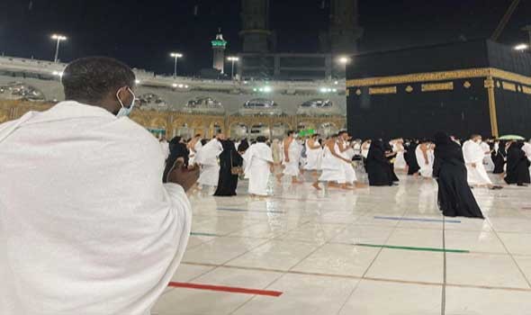 مراحل توسعة الحرم المكي من عهد الخلفاء الراشدين حتى العصر الحديث