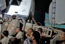 مصرع سائق تريلا ونجله في حادث اصطدام برصيف طريق القاهرة – الإسكندرية الصحراوي