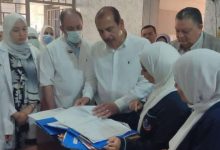 نائب وزير الصحة يتفقد منشآت صحية بالدقهلية ويوصي بصرف مكافأة تشجيعية للمتميزين