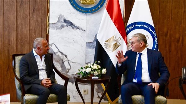 وزير البترول يبحث مع مجموعة السويدي تعزيز التعاون المشترك فى قطاعي البترول والتعدين