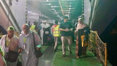 وزير السياحة يوجّه بسرعة إنهاء ترتيبات عودة حجاج السياحة البرية وسط تنسيق مكثف مع السعودية والأردن