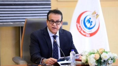 وزير الصحة يطمئن المواطنين: تشجيع استثمار القطاع الخاص تكامل لا تعارض.. ودور الدولة لن يتراجع