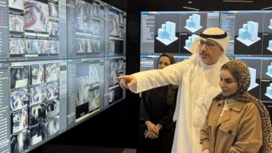 وزيرا التجارة والشؤون تفقدا غرفة العمليات المركزية لمتابعة حركة الأسواق بشكل فوري وفعال