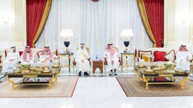 أمير الشرقية يعزي أسرة الراجحي - أخبار السعودية