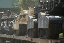 وصول أولى دبابات «أبرامز M1A1» الأسترالية إلى كييف.