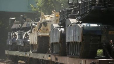 وصول أولى دبابات «أبرامز M1A1» الأسترالية إلى كييف.
