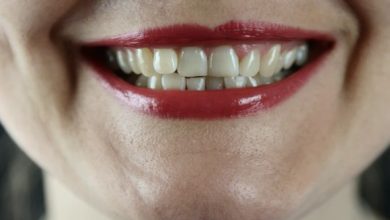 5 نصائح أساسية لكبار السن للوقاية من فقدان الأسنان