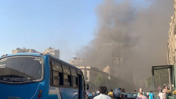 انتشار النيران وطوارئ شاملة لإنقاذ المحتجزين