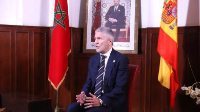 وزير الداخلية الإسباني يشيد بالمغرب