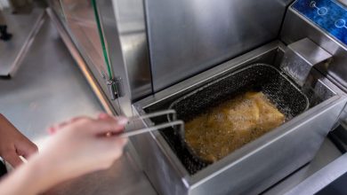 "زيوت الموت" في مطاعم صيفية .. تحذيرات صحية ترافق تكثيف المراقبة