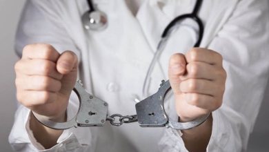 انطلاق محاكمة طبيب ألماني بتهمة قتل 15 مريضًا داخل مراكز الرعاية