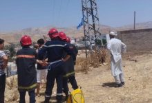 شابة تحاول الانتحار بتسلق عمود كهرباء