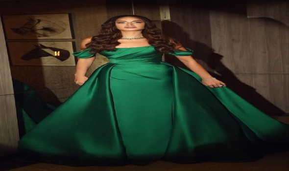 آمال ماهر تحقق إنجازاً غير مسبوق على تيك توك بألبوم "حاجة غير"