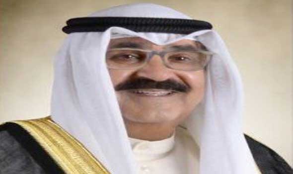 أمير الكويت يبدأ أول زيارة رسمية إلى فرنسا هي الأولى له منذ توليه الحكم