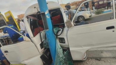 إصابة 6 أشخاص إثر اصطدام سيارة بعمود إنارة بمنطقة باب البحر في مطروح