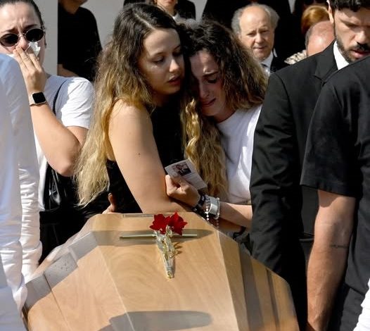 إغلاق مقبرة جوتا بعد الجنازة بسبب صور سيلفي