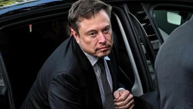 إيلون ماسك لم يؤسس Tesla، لكنه أقنعنا بذلك!