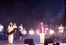 إيهاب توفيق يفتتح مهرجان الأوبرا الصيفي باستاد الإسكندرية وسط حضور جماهيري