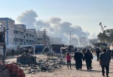 استشهاد أكثر من ستين ألف فلسطيني منذ بدء الحرب وتصاعد الغارات الإسرائيلية وسط حصار خانق ومجاعة وشيكة وجهود دولية متعثرة لإدخال المساعدات إلى غزة