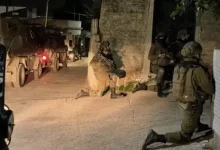 اعتقال شابٍ بعد إصابته بالرصاص في أريحا واقتحامات متواصلة بالضفة