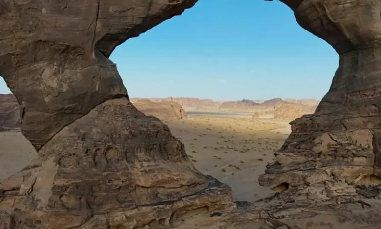 التأطيرات الصخرية الفريدة في محافظة العُلا.. لوحات فنية تعكس عراقة المنطقة
