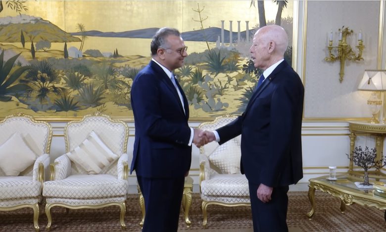 الرئيس قيس سعيّد يستقبل كبير مستشاري الرئيس الأميركي دونالد ترامب ويعرض صورًا توثّق جرائم الاحتلال في فلسطين