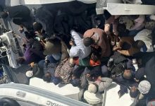السلطات الليبية تنقذ 84 مهاجراً غير شرعي قبالة سواحلها خلال محاولة عبور إلى أوروبا