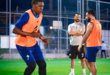 الفريق الفتحاوي يواصل تدريباته بحضور رئيس النادي