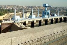 الكهرباء: السيطرة على حريق بالقرب من محطة أسوان الأولى دون تأثير على الشبكة