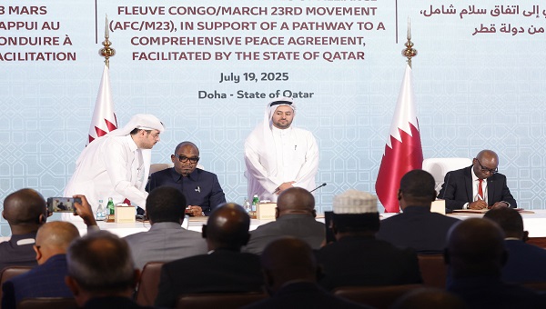 الكونغو الديموقراطية والمتمردون يوقعون إعلان مبادئ لوقف إطلاق النار في الدوحة