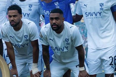 الهلال يدمر "خطة" ليفربول.. عرض خرافي ينقل هدف الريدز إلى الدوري السعودي