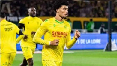 الهلال ينافس نيوم على ضم ناثان زيزي