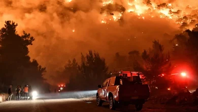 انحسار الحرائق في اليونان وسط استمرار جهود الإطفاء