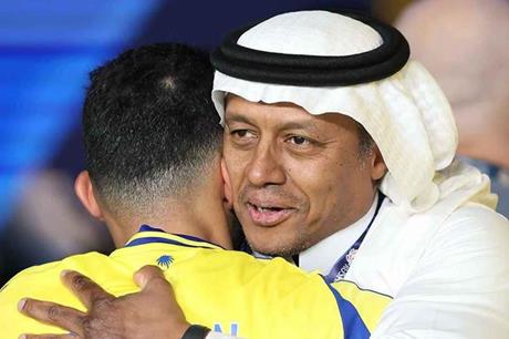 بعد طرده من النصر.. ماجد الجمعان مطلوب في برشلونة