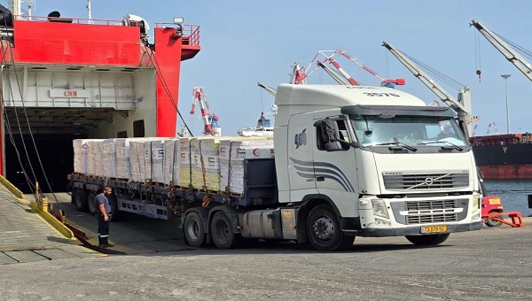 تحمل 2500 طن.. الإمارات ترسل سفينة مساعدات إنسانية جديدة إلى غزة ضمن عملية "الفارس الشهم 3"