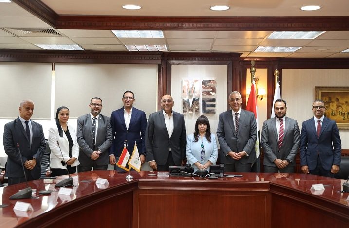 تنمية المشروعات يخصص 110 ملايين جنيه لتمويل المشروعات الصغيرة والمتوسطة بنظام التأجير التمويلي والتخصيم