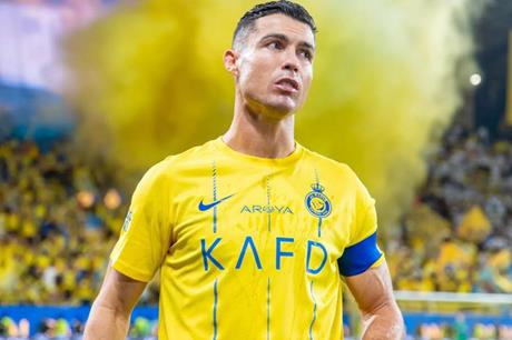 جمهور يحسمها.. كريستيانو رونالدو أفضل لاعب في للموسم السابق