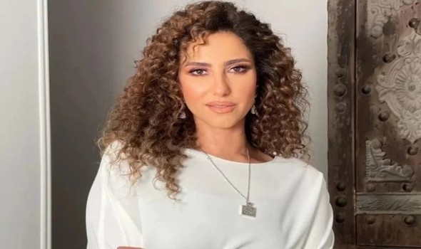 حنان مطاوع تثير الجدل برسالة غامضة
