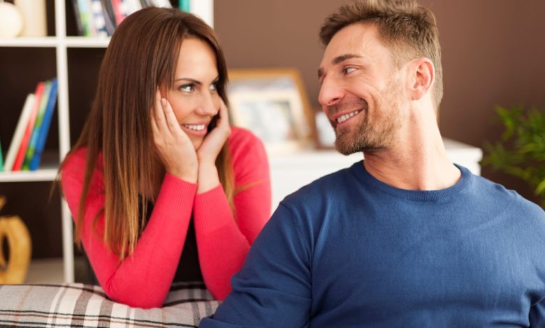 خطوات لبناء ثقة قوية بين الزوجين