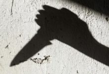 خلافات زوجية تتحول لجريمة بشعة.. زوجة تستعين بأقاربها وتُحدث 80 غرزة في جسد زوجها بالمحلة