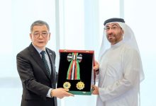 رئيس الدولة يمنح السفير الكوري وسام الاستقلال من الطبقة الأولى