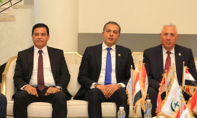 رئيس حزب المؤتمر: أحزاب القائمة الوطنية حرصت على التوافق.. وتشكيل انتخابي يعكس التنوع السياسي