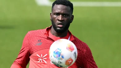 رغم عرض «النصر»... بونيفاس يؤكد: «سأبقى في ليفركوزن»