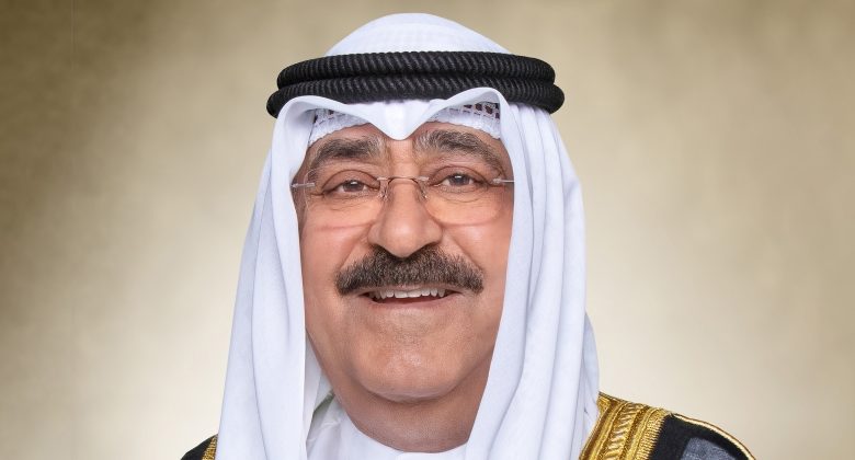 سمو الأمير يعود إلى البلاد بعد زيارة رسمية لفرنسا