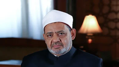 شيخ الأزهر يقرر تعليق الاتصال بأوئل الثانوية الأزهرية تضامنًا مع غزة