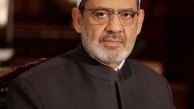 شيخ الأزهر يهنئ أحمد كجوك لحصوله على جائزة أفضل وزير مالية في إفريقيا