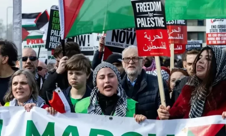 طالبوا بالاعتراف بفلسطين.. 60 نائبا بريطانيا: ما يجري في غزة تطهير عرقي