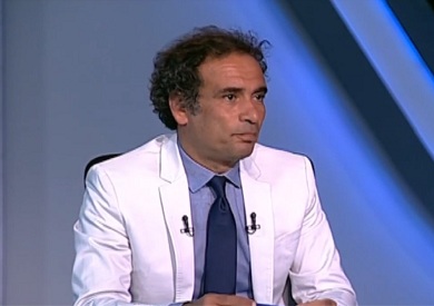 عمرو حمزاوي: الشرق الأوسط يعيش «مغامراتية عسكرية».. والقوة لن تحقق الأمن لإسرائيل