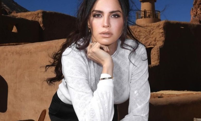 لأول مرة في تاريخ تيك توك .. آمال ماهر تحتل الترند بألبوم حاجة غير